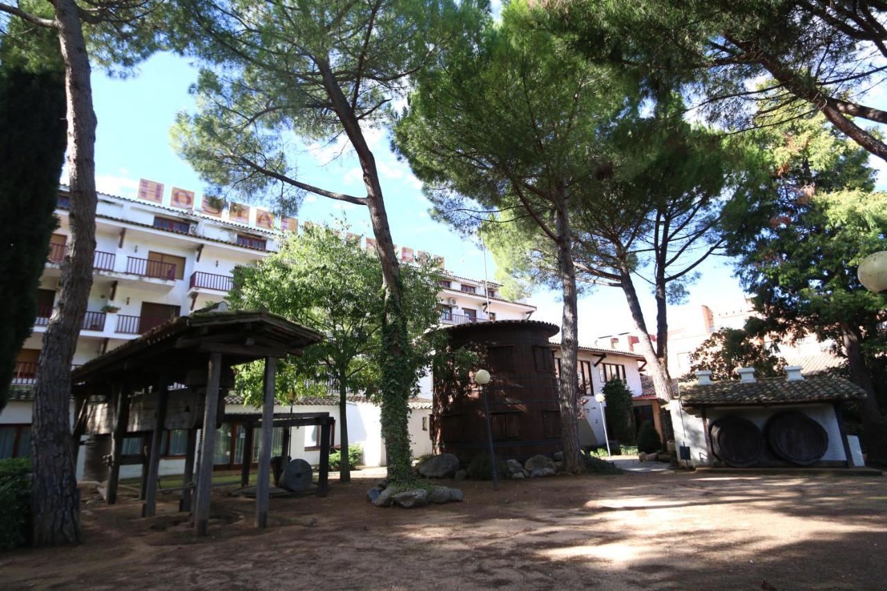 Hostal Del Senglar L'Espluga de Francoli Exterior photo
