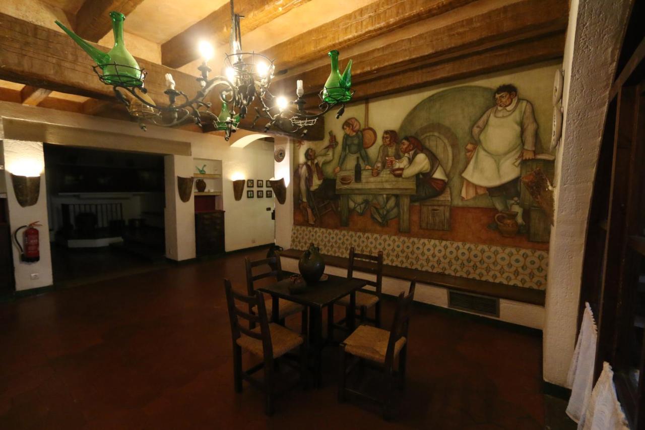 Hostal Del Senglar L'Espluga de Francoli Exterior photo